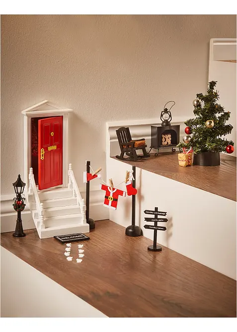 Deko-Objekt Minatur Wichteltür mit Zubehör (20-tlg.Set) in rot - bonprix
