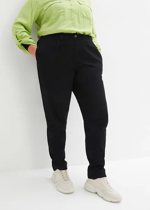 Knöchellange Chinohose aus elastischem Baumwoll-Mix in schwarz von vorne - bonprix