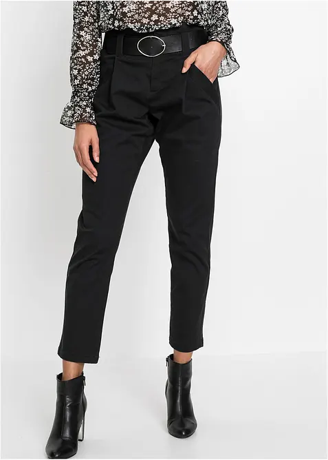 Bundfaltenhose aus Baumwolle in schwarz von vorne - bonprix