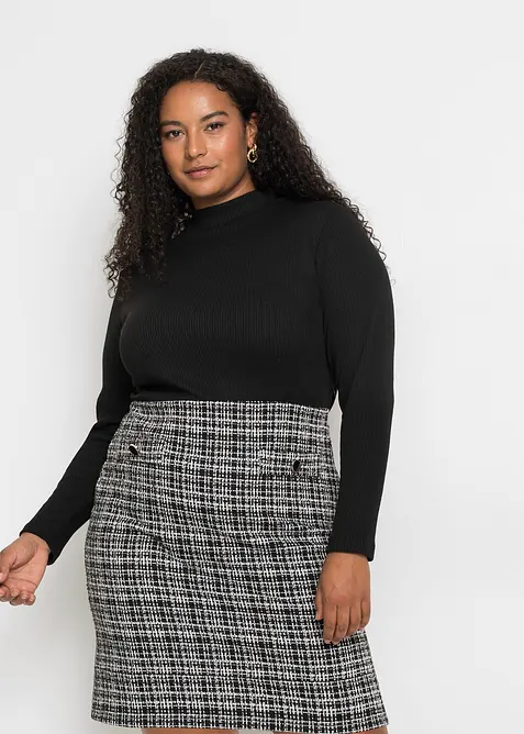 Minikleid aus fließendem Viskose-Mix in schwarz von vorne (Totalaufnahme) - bonprix
