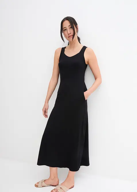 Maxikleid aus Baumwoll- Viskose Mischung in schwarz im Look von vorne (Totalaufnahme) - bonprix