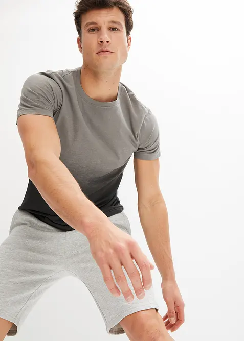 T-Shirt aus reiner Baumwolle, Slim Fit in grau von vorne (im Anschnitt) - bonprix