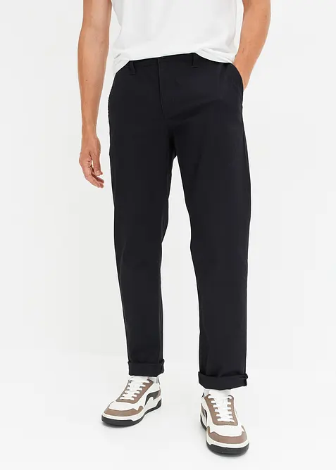 Relaxed Fit Stretch-Chinohose, Straight in schwarz von vorne - bonprix