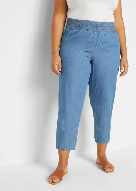 Leichte Mom-Jeans High Waist, cropped in blau von vorne - bonprix