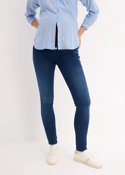 Umstandsjeans mit wärmender Innenseite, Slim-Fit in blau von vorne - bonprix