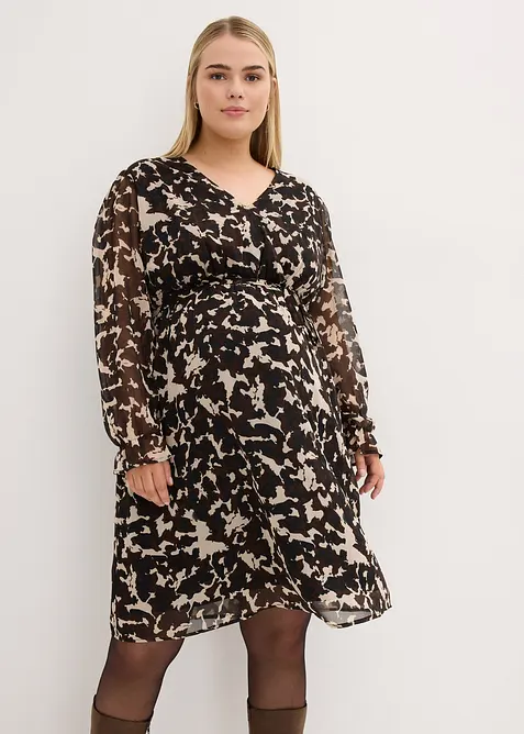 2-in-1 Umstands-und Stillkleid aus Chiffon in schwarz von vorne (Totalaufnahme) - bonprix