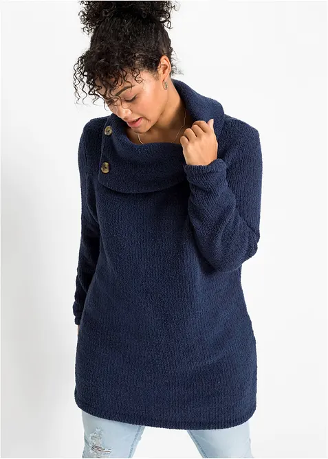Longpullover in blau von vorne (im Anschnitt) - bonprix