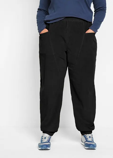 Cordhose aus Baumwoll-Mix in schwarz von vorne - bonprix