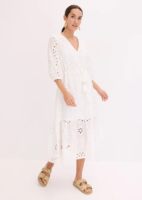 Midikleid aus reiner Baumwolle mit Lochstickerei in weiß von vorne (Totalaufnahme) - bonprix