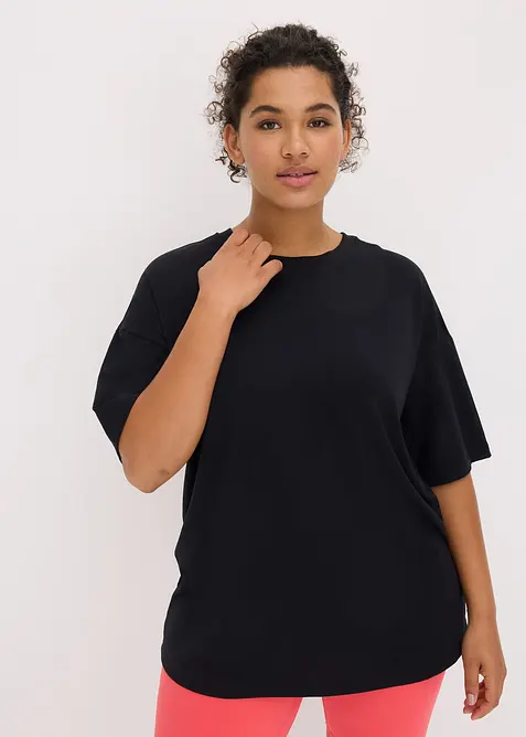 Oversized Sport-Shirt mit Baumwolle, schnelltrocknend in schwarz von vorne (im Anschnitt) - bonprix
