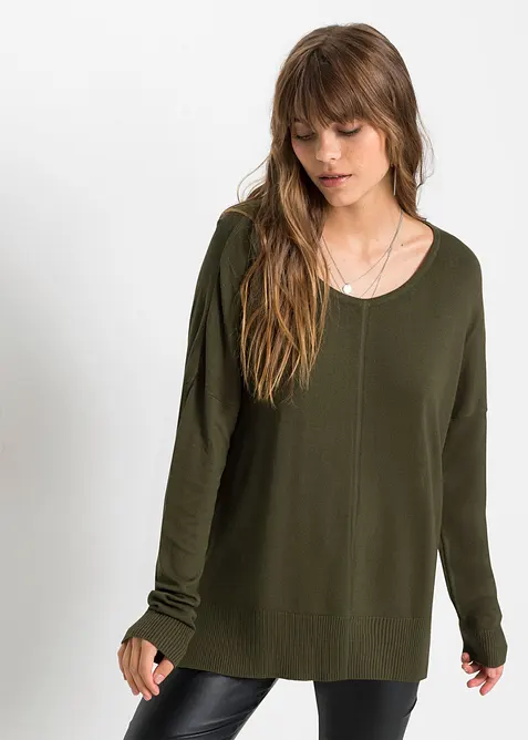 Oversize-Strickpullover in grün von vorne (im Anschnitt) - bonprix