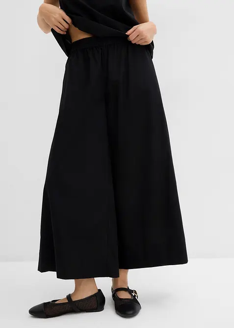Weite Culotte aus reiner Baumwolle in schwarz von vorne - bonprix