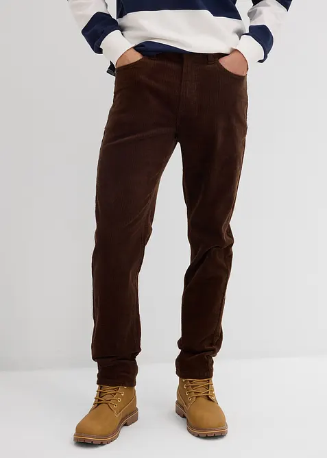 Slim-Fit Cordhose mit Komfortschnitt, Straight in braun von vorne - bonprix