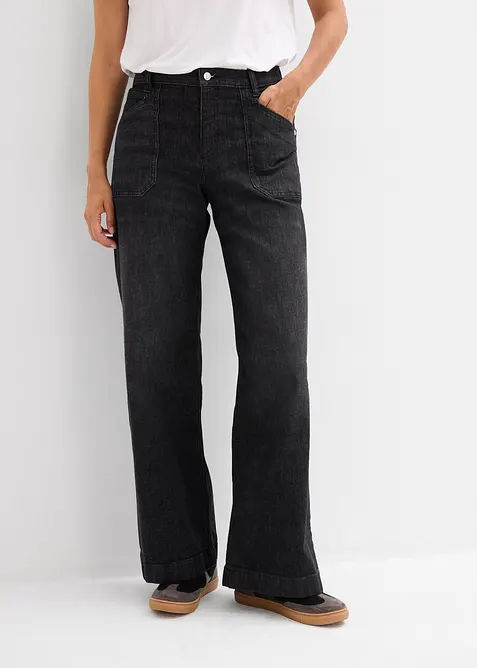 Wide-Leg-Jeans Mid Waist mit aufgesetzten Taschen in schwarz von vorne - bonprix
