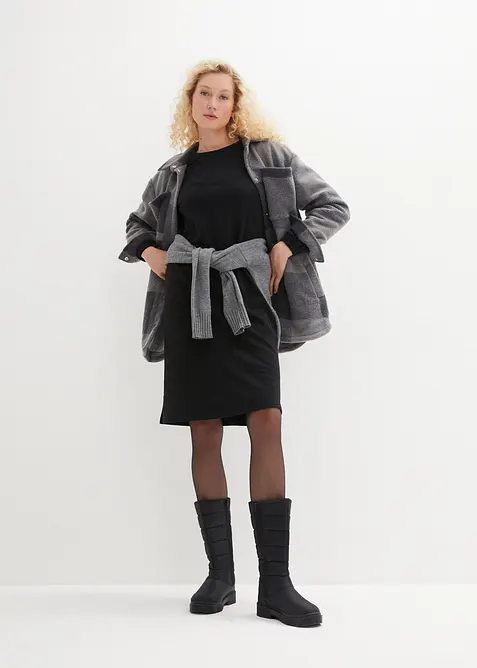 Sweatkleid mit Ballonärmeln und Schlitz in schwarz im Look von vorne (Totalaufnahme) - bonprix