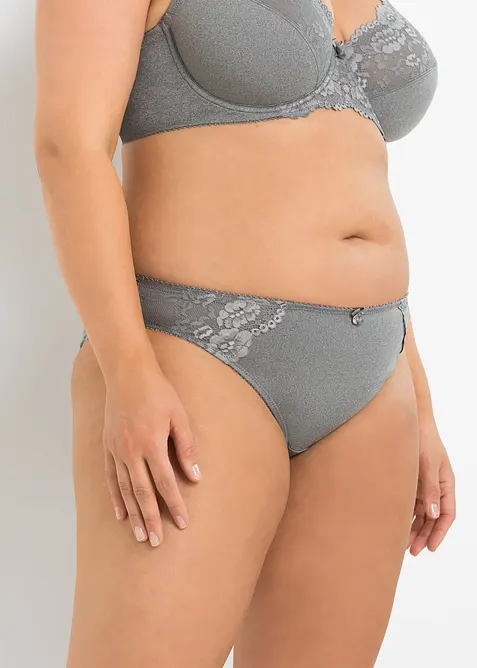 Slip mit zarter Spitze (2er Pack) in rot von vorne - bonprix