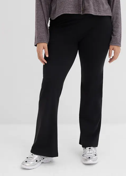 Schlaghose highwaist aus Bio-Baumwolle mit Stretch in schwarz von vorne - bonprix