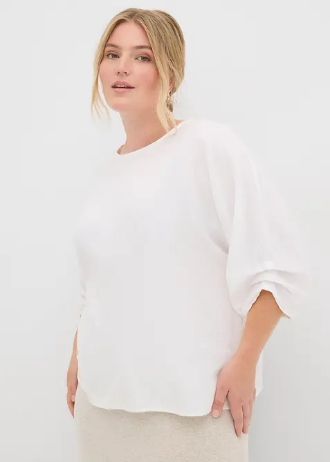 Blusenshirt aus reiner Baumwolle in weiß von vorne (im Anschnitt) - bonprix
