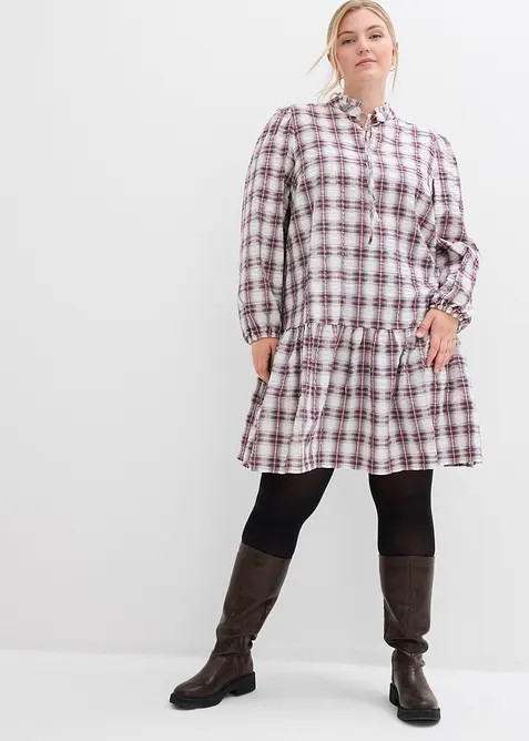 Oversize-Kleid in weiß von vorne (Totalaufnahme) - bonprix