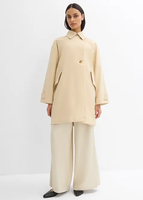 Oversize Trenchcoat in A-Linie in beige von vorne (Totalaufnahme) - bonprix
