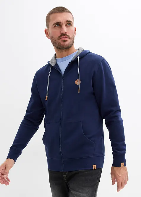 Kapuzen-Sweatjacke aus reiner Bio-Baumwolle in blau von vorne (im Anschnitt) - bonprix