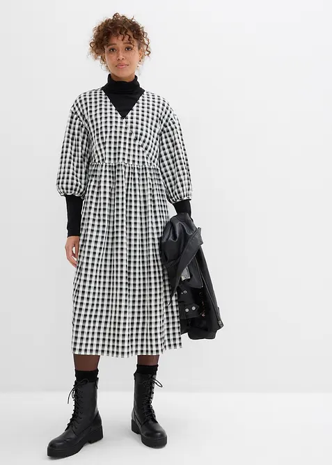 Oversize Midikleid in schwarz im Look von vorne (Totalaufnahme) - bonprix