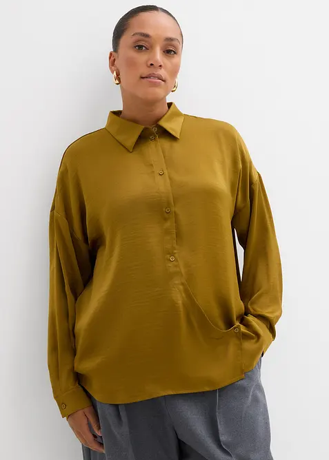 Hemdbluse aus fließendem Satin in grün von vorne (im Anschnitt) - bonprix