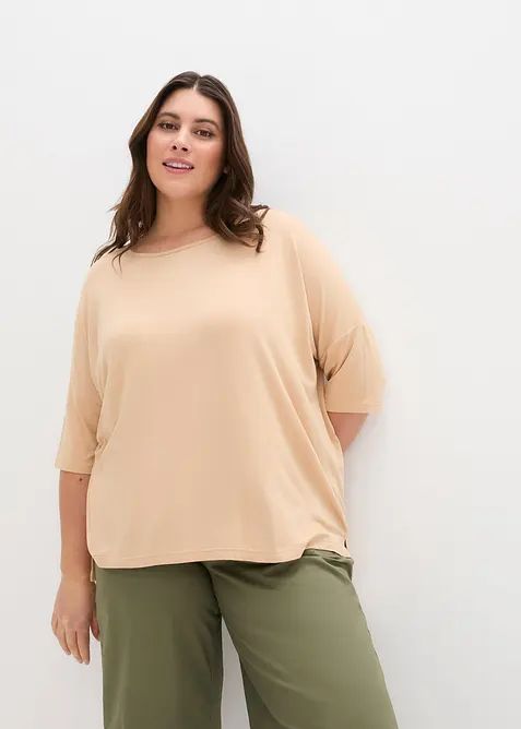 Boxy-Shirt aus softem Viskose-Mix in beige von vorne (im Anschnitt) - bonprix