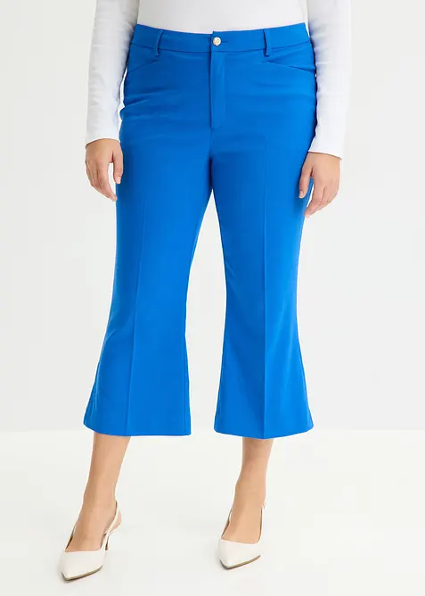 Ausgestellte 7/8 Hose mit dekorativem Knopf in blau von vorne - bonprix