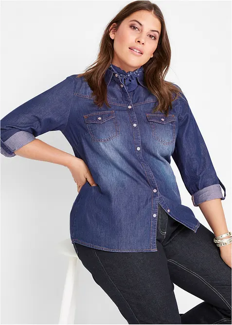 Jeansbluse aus reiner Bio-Baumwolle in blau von vorne (im Anschnitt) - bonprix