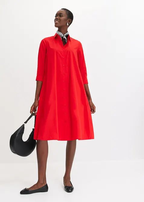Hemdblusenkleid aus griffigem Popeline in rot im Look von vorne (Totalaufnahme) - bonprix