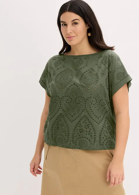 Shirt mit Lochspitze in grün von vorne (im Anschnitt) - bonprix