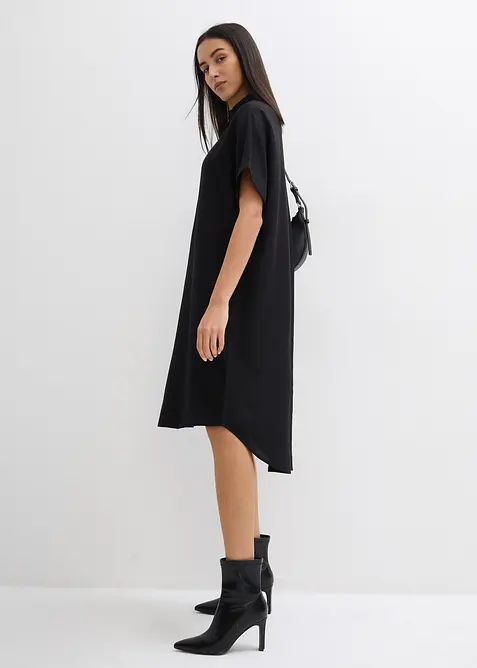 Blusenkleid aus feiner Viskose in schwarz im Look von vorne (Totalaufnahme) - bonprix