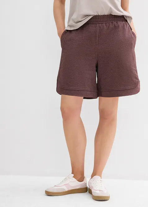Weite Sweat-Shorts aus Baumwoll-Mix in braun von vorne - bonprix