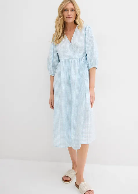 Baumwollkleid in Wickeloptik in blau von vorne (Totalaufnahme) - bonprix