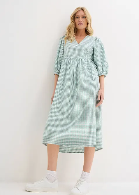 Baumwollkleid in Wickeloptik in grün von vorne (Totalaufnahme) - bonprix