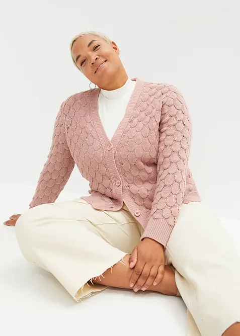 Ajour-Strickjacke in rosa von vorne (im Anschnitt) - bonprix