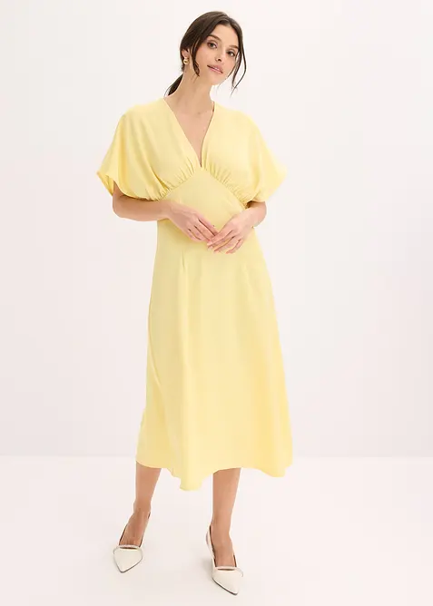 Midikleid aus glänzendem Satin in gelb von vorne (Totalaufnahme) - bonprix