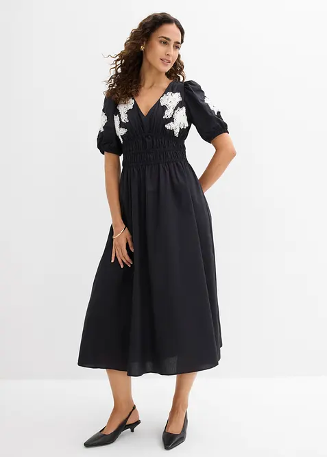 Midikleid mit Stickerei in schwarz von vorne (Totalaufnahme) - bonprix