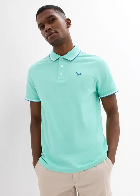 Poloshirt aus robustem Piqué in grün von vorne (im Anschnitt) - bonprix