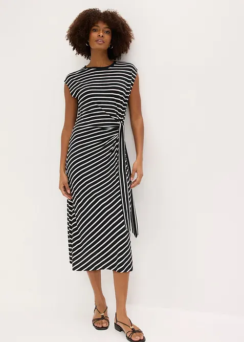 Jerseykleid mit Drapierung in schwarz von vorne (Totalaufnahme) - bonprix