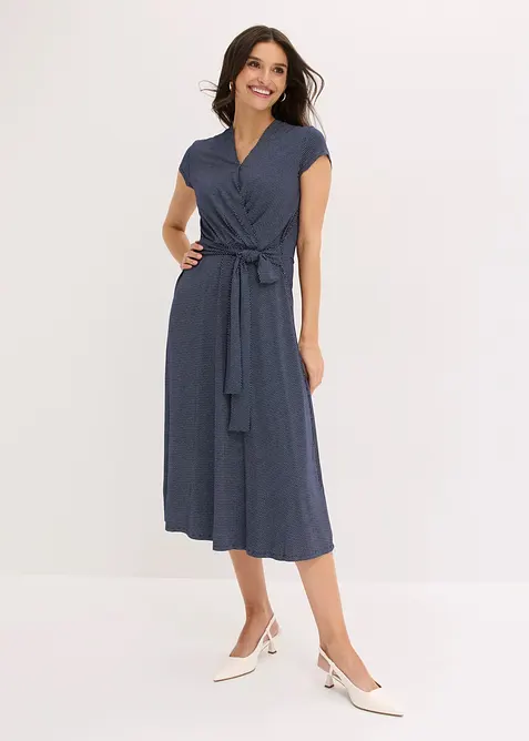 Midikleid aus fließendem Viskose-Mix in blau von vorne (Totalaufnahme) - bonprix