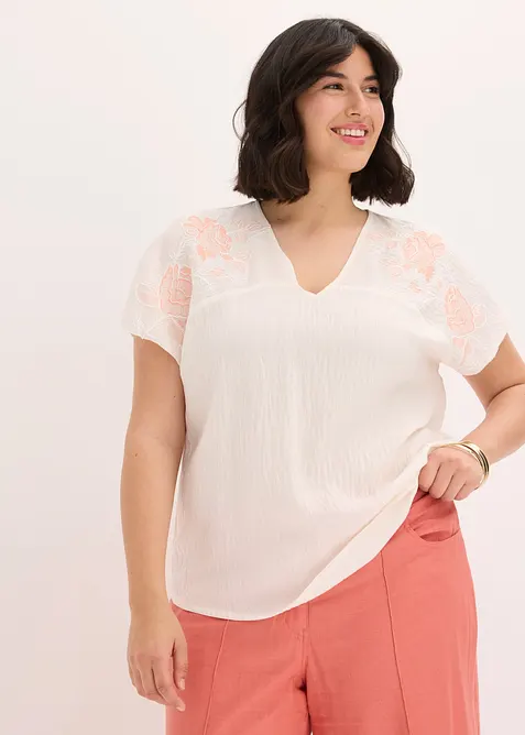 Bluse mit Blumen-Stickerei in weiß von vorne (im Anschnitt) - bonprix