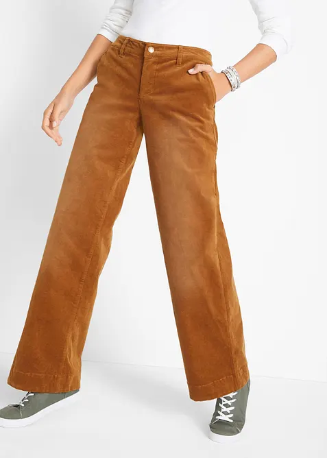 Weite Cordhose aus Baumwoll-Mix in braun von vorne - bonprix