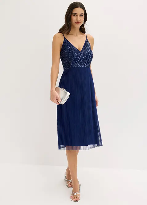 Midikleid mit Plissee-Rock und Paillettenstickerei in blau im Look von vorne (Totalaufnahme) - bonprix