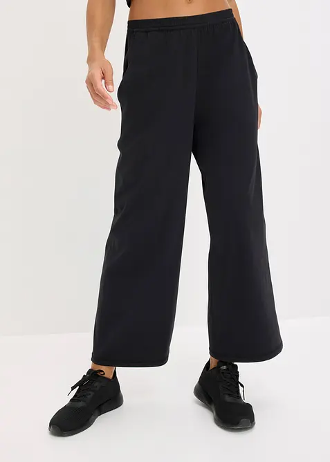Komfort-Sporthose mit weitem Bein, schnelltrocknend in schwarz von vorne - bonprix