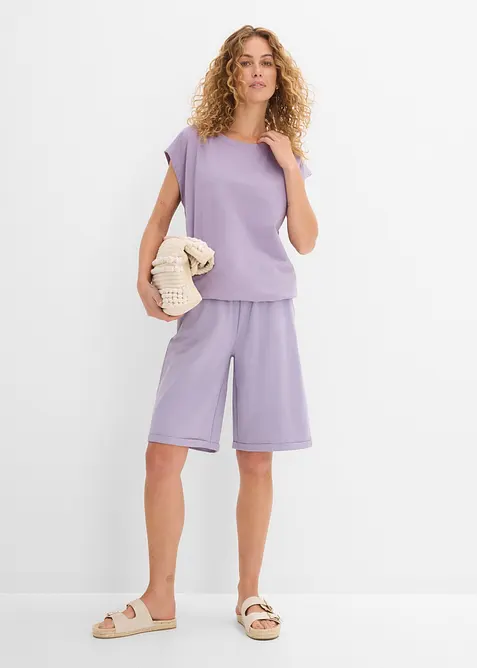 Sweat-Bermuda aus leichter Baumwolle in lila im Look von vorne (Totalaufnahme) - bonprix