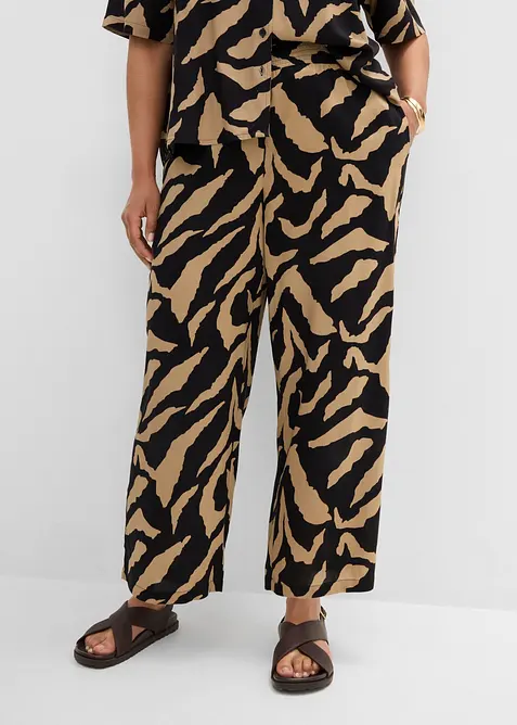 Marlenehose aus softer Viskose in schwarz von vorne - bonprix