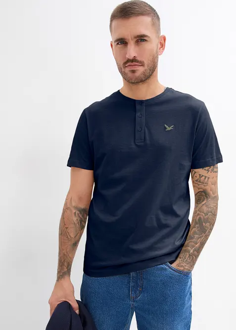 Henleyshirt aus reiner Bio-Baumwolle (3er Pack) in grün von vorne (im Anschnitt) - bonprix