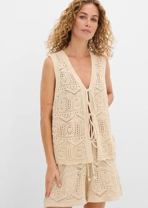 Ajour-Strickweste aus Baumwoll-Mix in beige von vorne (im Anschnitt) - bonprix